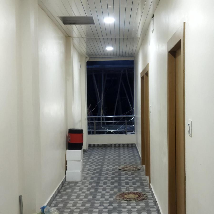 Shree Gajlaxmi Hotel Walking Distance From Mahakaleswar Удджайн Экстерьер фото